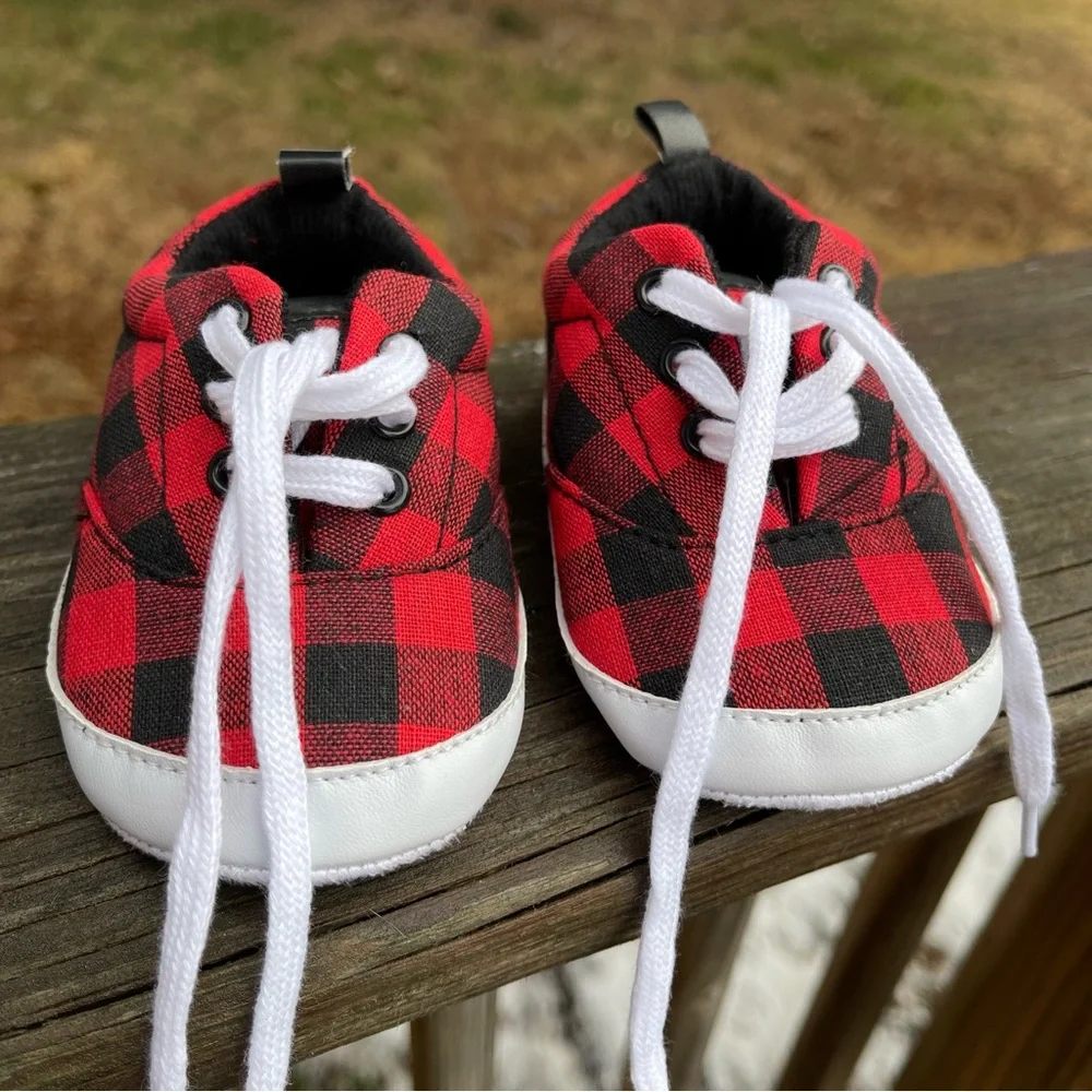 Little Treasure Buffalo Plaid Toddler Shoes, Size 12-18 Months